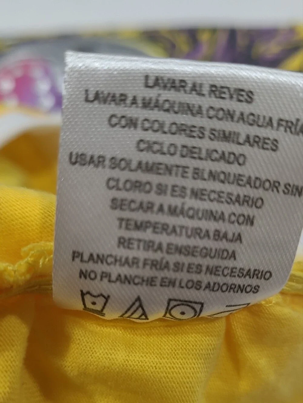 Eye Candy Yellow Girls' Love Heart Graphic Tee Sz S (7/8)